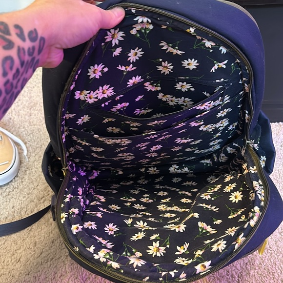 Navy blue Vera Bradley backpack - Picture 3 of 5